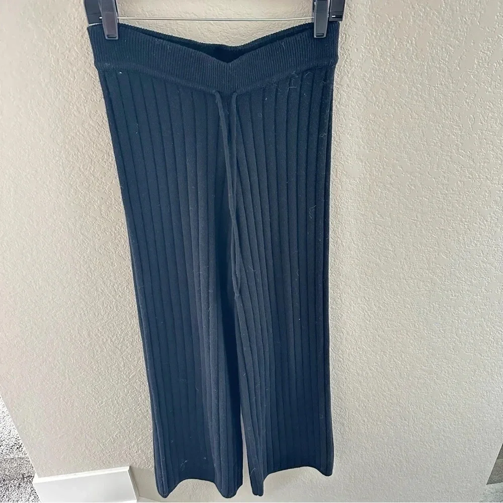 Theory wide leg rib knit athleisure pants